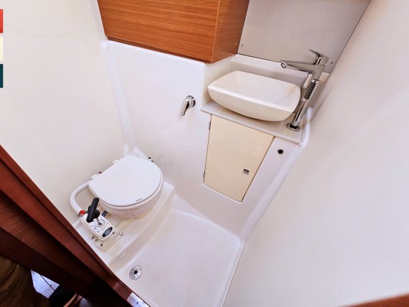 Image of Maverick yacht #72