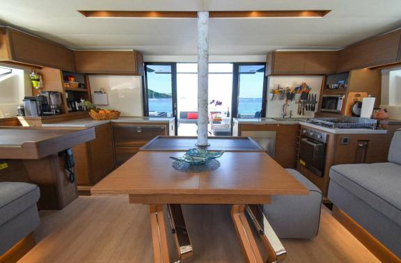 Image of Sea IO yacht #9