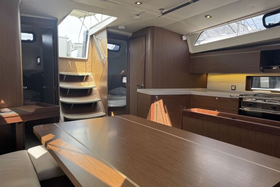 Image of Artemis yacht #13