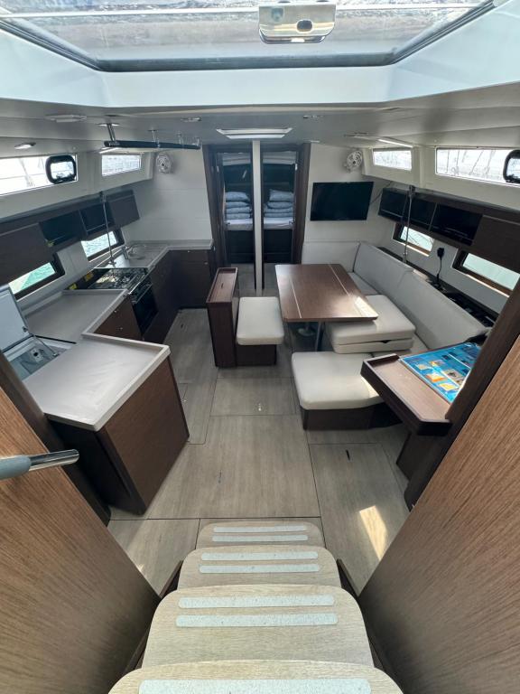 Image of Artemis yacht #12