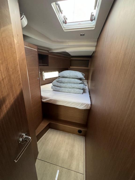 Image of Miraculix yacht #12