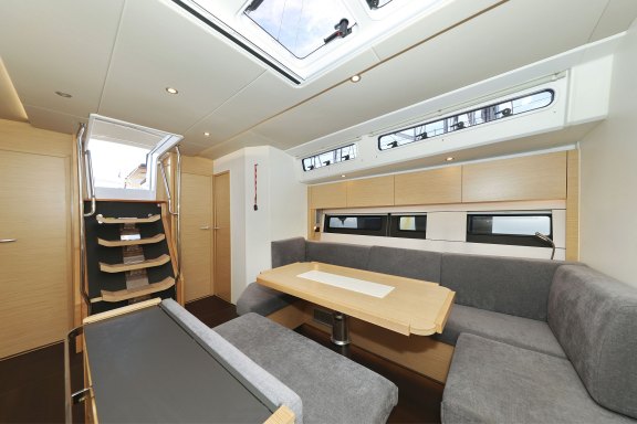 Image of Vivid yacht #20