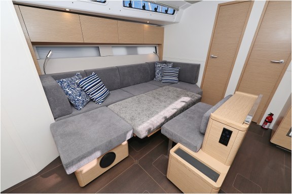 Image of Aroha yacht #11