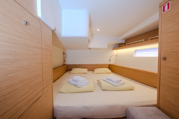 Image of Morea yacht #28