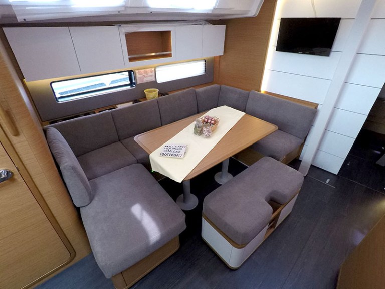 Image of Moma yacht #11
