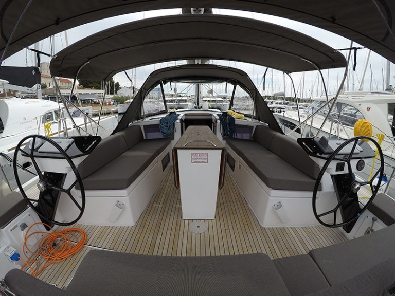 Image of Moma yacht #25