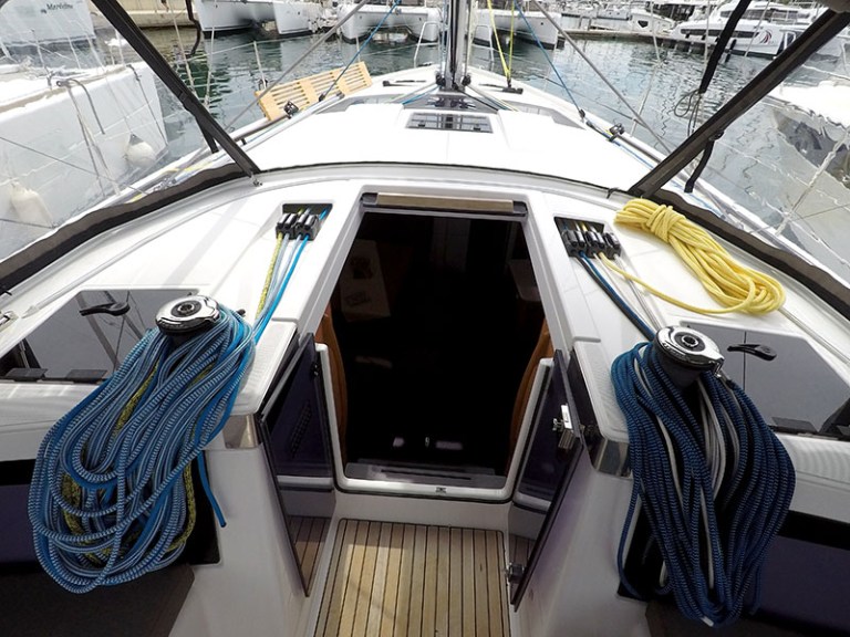 Image of Moma yacht #30