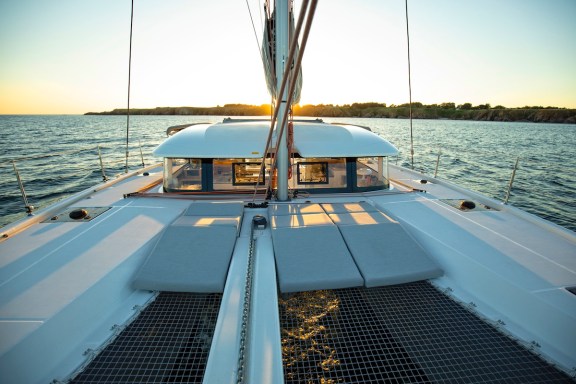 Image of Mint Cooler V yacht #3