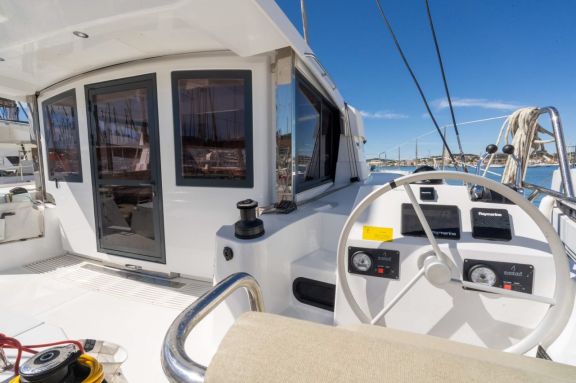 Image of OHANA 2 yacht #3