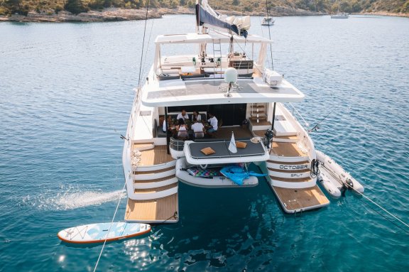 Image of October yacht #11