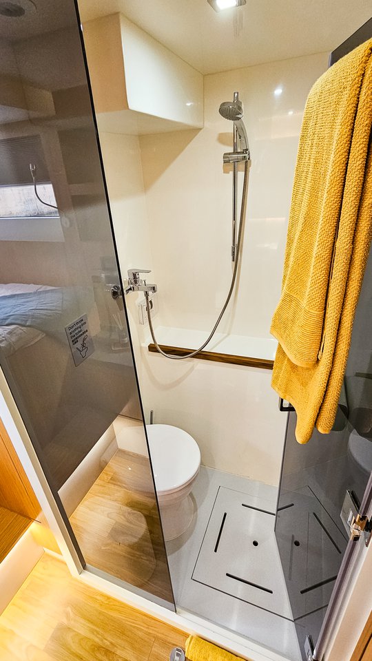 Image of October yacht #58