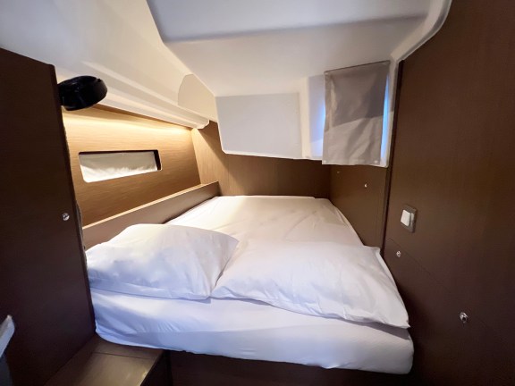 Image of Escape yacht #19