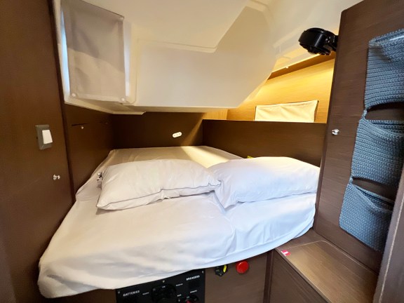 Image of Escape yacht #20