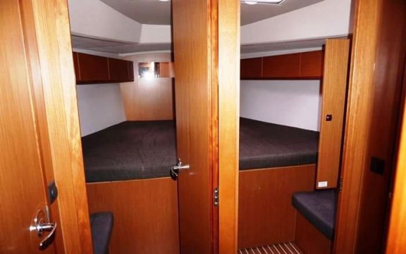 Image of Leonidas yacht #32