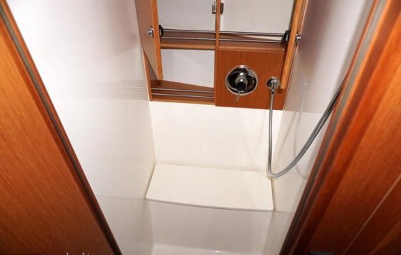 Image of Amore yacht #33