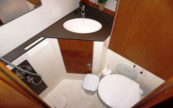 Image of Amore yacht #35