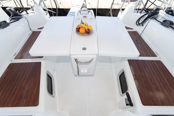 Image of SuElli yacht #9