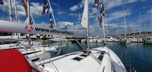 Image of Dommie yacht #9