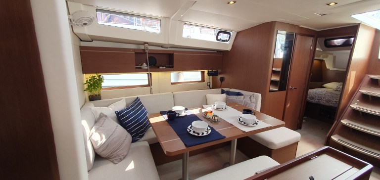 Image of Dommie yacht #16