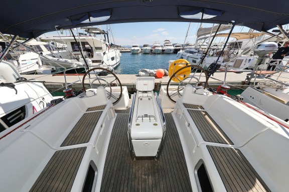 Image of Malin yacht #8