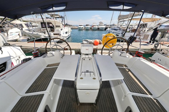 Image of Malin yacht #9