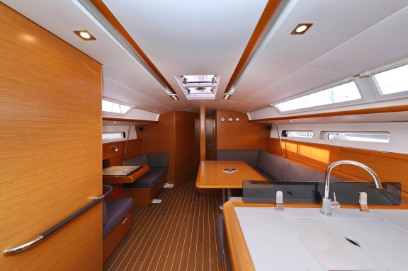 Image of Malin yacht #13