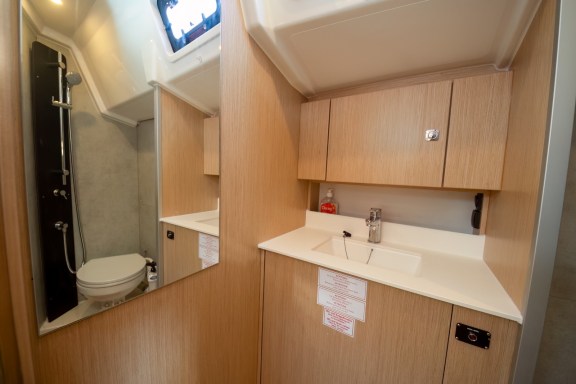 Image of Aura yacht #24