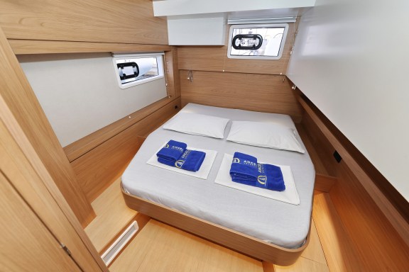 Image of Imagination yacht #27