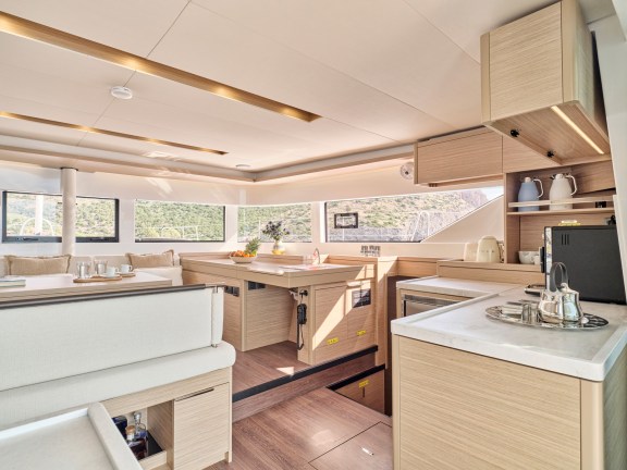 Image of Efkrati yacht #58