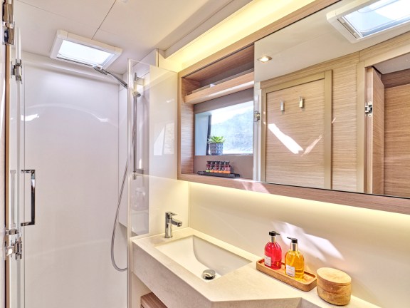 Image of Efkrati yacht #71