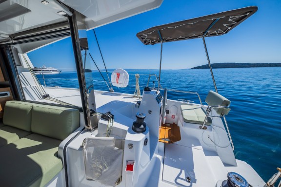 Image of Enfant Terrible yacht #15