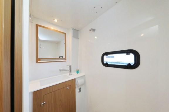 Image of Bella Mare yacht #32