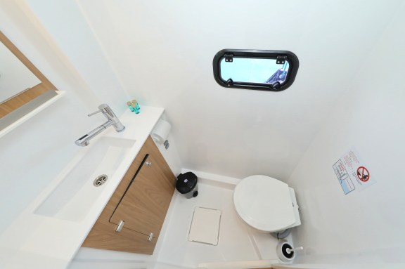 Image of Bella Mare yacht #33