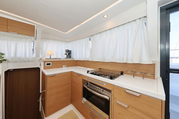 Image of Charmant yacht #11