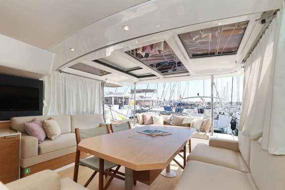 Image of Charmant yacht #12