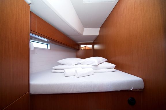 Image of MH 81 yacht #9