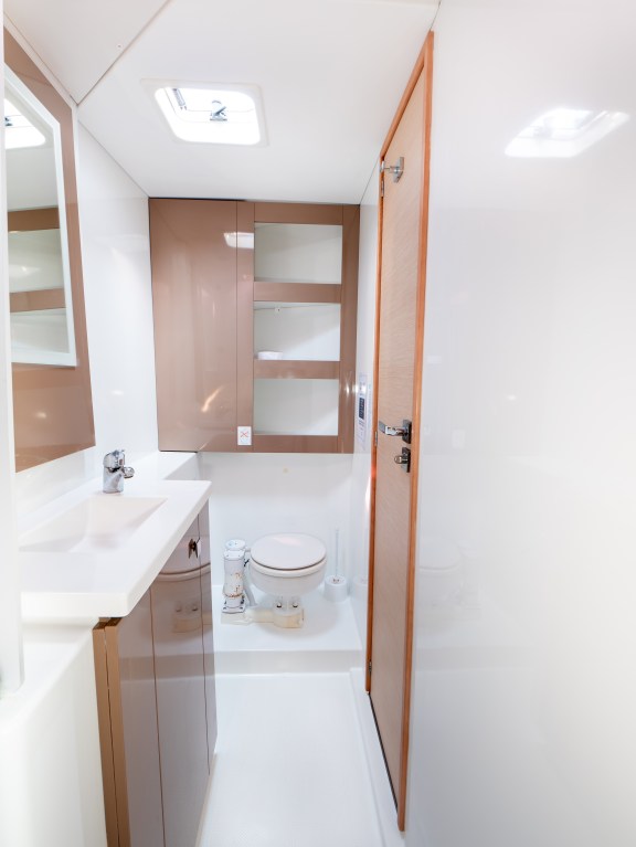 Image of Stella Luna yacht #18