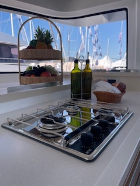 Image of Sunset Chaser yacht #9