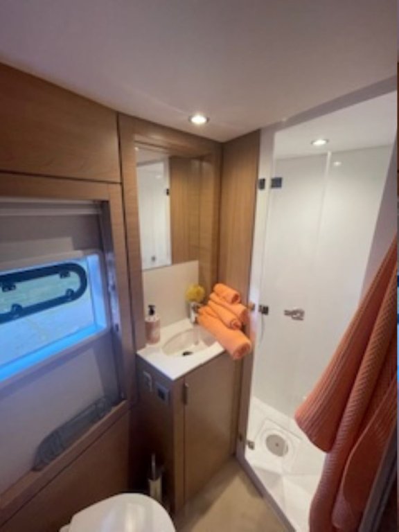 Image of Sunset Chaser yacht #11