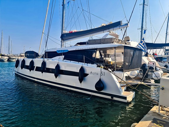 Image of Breezer yacht #3