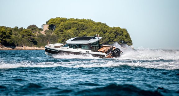 Image of Olivia yacht #13