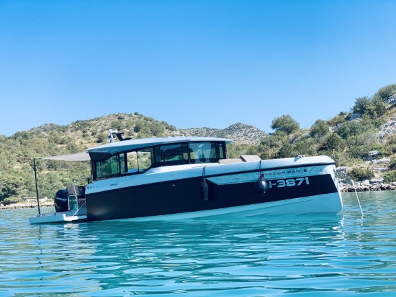 Image of Olivia yacht #15