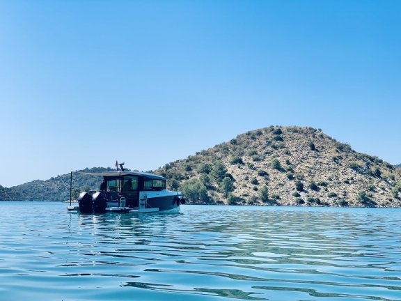 Image of Olivia yacht #19