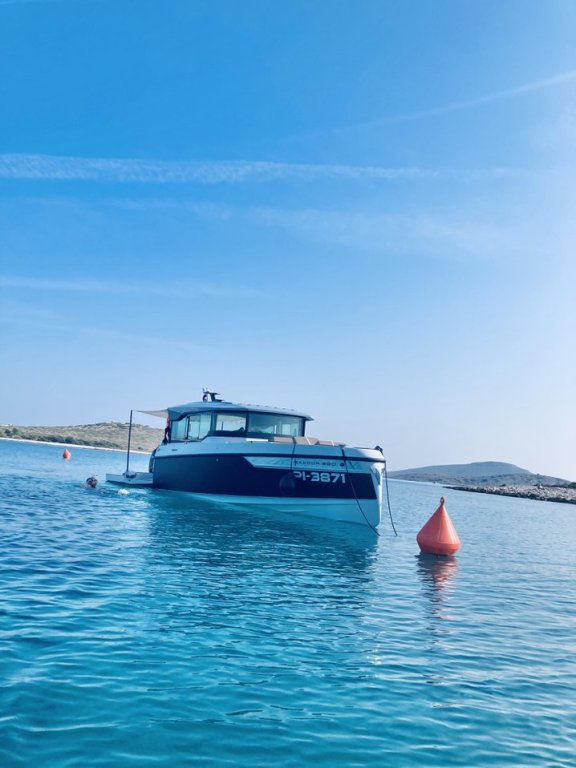 Image of Olivia yacht #23