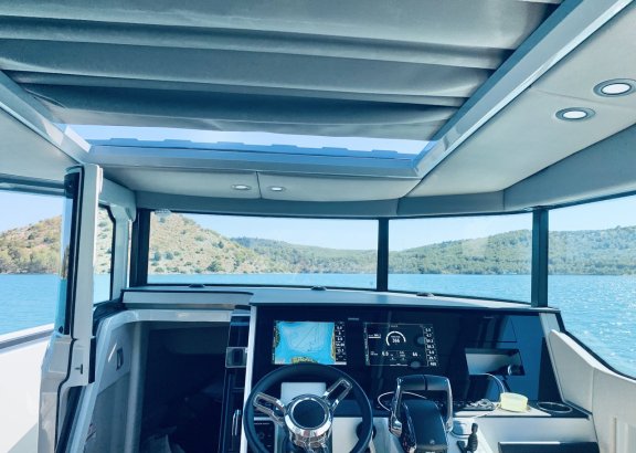 Image of Olivia yacht #44