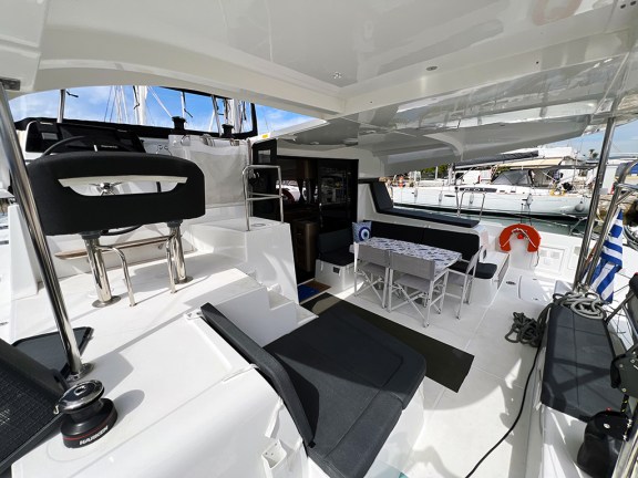 Image of Amaryllis yacht #4