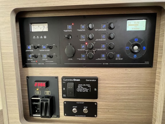 Image of Amaryllis yacht #19