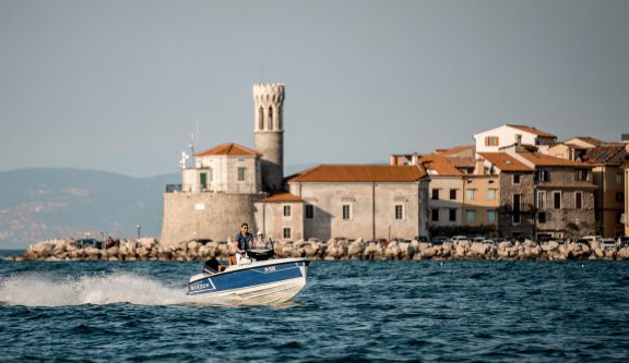 Image of Vrtinc yacht #10