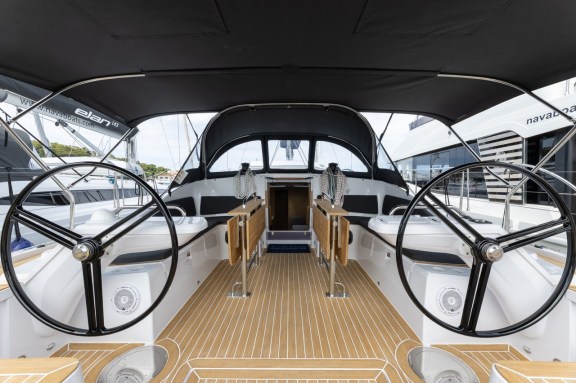 Image of Elana yacht #5