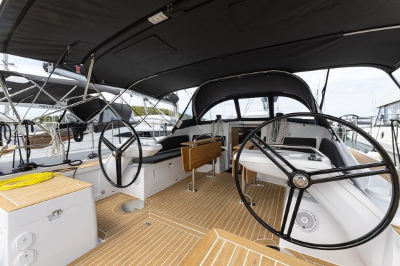 Image of Elana yacht #6